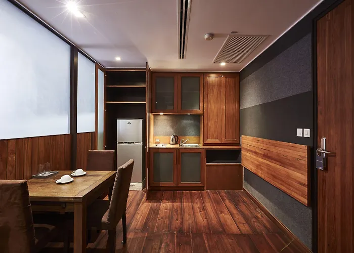 Luxx Langsuan - Sha Hotel Bangkok